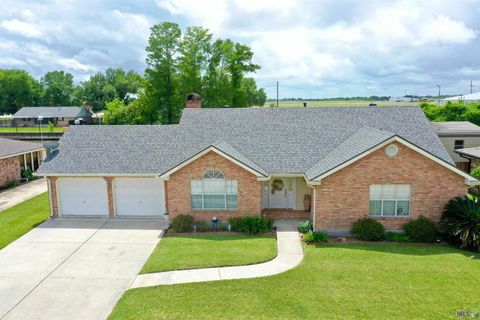 Photo of 213 Presque Isle Drive Dr, Houma, LA 70360 (MLS # BY2026007562)