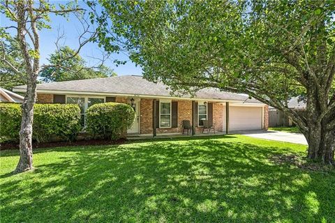 Photo of 3638 Peachtree Street St, Slidell, LA 70458 (MLS # NO2549781)