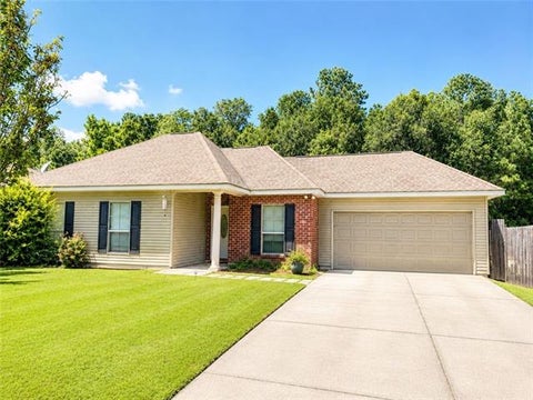 Photo of 22485 Gemstone Place Pl, Robert, LA 70455 (MLS # NO2570470)