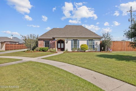 Photo of 221 Cresthill Drive, Youngsville, LA 70592 (MLS # 2500003674)