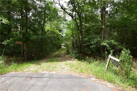 Photo of 76412 Jim Parker Road RD, Pearl River, LA 70452 (MLS # NO2564941)