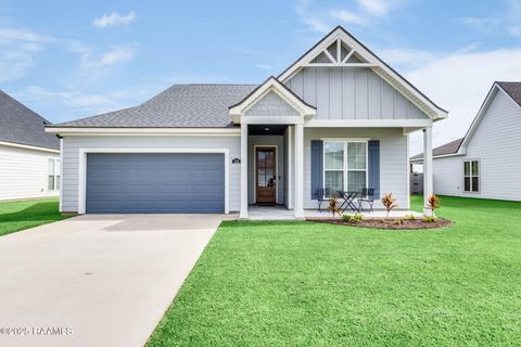 Photo of 213 Tennyson Drive, Broussard, LA 70518 (MLS # 2500001631)