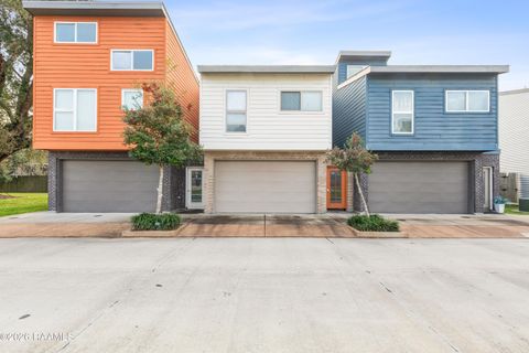 Photo of 209 Highland Park Lane, Lafayette, LA 70508 (MLS # 2600000136)