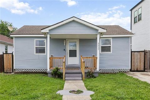 Photo of 5217 Mandeville Street St, New Orleans, LA 70122 (MLS # NO2558022)