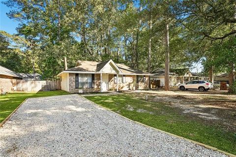 Photo of 2445 Rue Weller Street, Mandeville, LA 70448 (MLS # NO2553216)