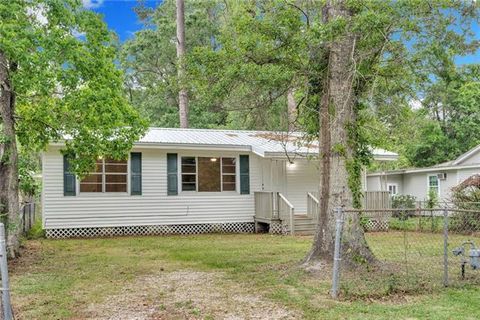 Photo of 522 E 35th Avenue Ave, Covington, LA 70433 (MLS # NO2555823)