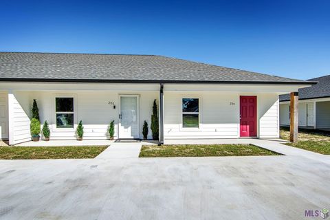 Photo of 1300 Lafourche Drive Dr #303, Thibodaux, LA 70301 (MLS # BY2026006135)