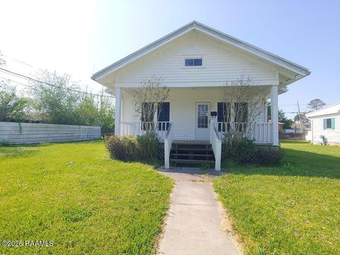 Photo of 105 5th Street, Abbeville, LA 70510 (MLS # 2600002585)
