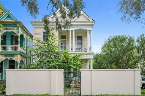 Photo of 4501 Canal Street St, New Orleans, LA 70119 (MLS # NO2548565)