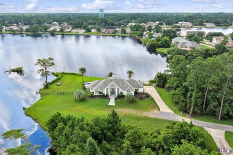Photo of 110 Sanctuary Drive Dr, Slidell, LA 70458 (MLS # BR2026013311)