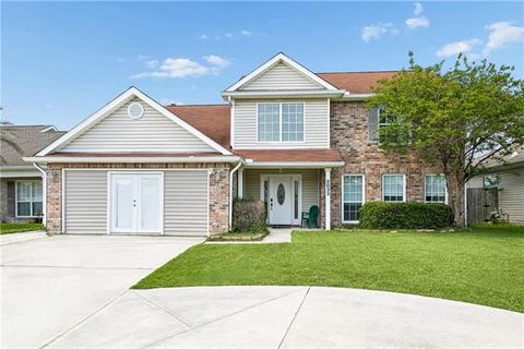 Photo of 2033 Heather Lane Ln, Slidell, LA 70461 (MLS # NO2554829)