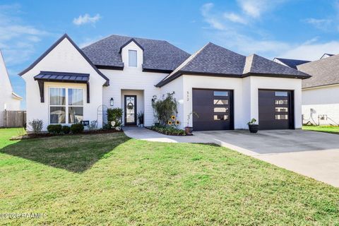 Photo of 512 Sandy Bay Drive, Broussard, LA 70518 (MLS # 2600000010)