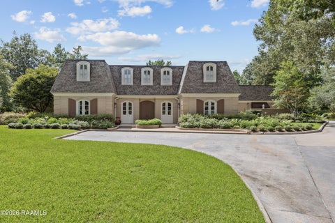 Photo of 208 Bent Tree Trail, Lafayette, LA 70508 (MLS # 2600007000)