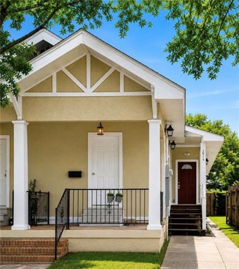 Photo of 2814 Palmer Avenue Ave, New Orleans, LA 70118 (MLS # NO2564503)