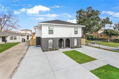 Photo of 713 Calvert Avenue Ave, Metairie, LA 70001 (MLS # NO2546703)