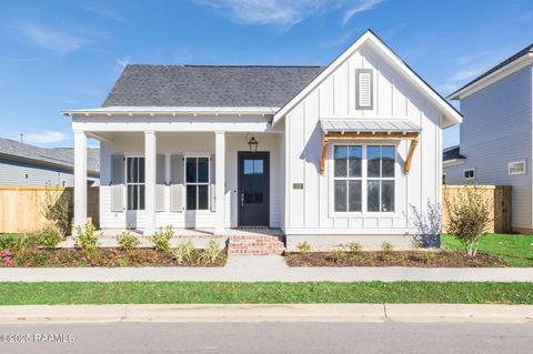 Photo of 113 Appleton Lane, Youngsville, LA 70592 (MLS # 2500001653)