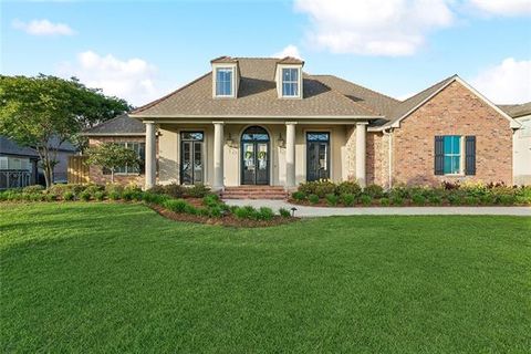 Photo of 1481 Lakeshore Boulevard Blvd, Slidell, LA 70461 (MLS # NO2555514)