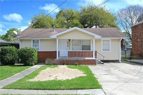 Photo of 605 Faun Street St, Metairie, LA 70003 (MLS # NO2546335)