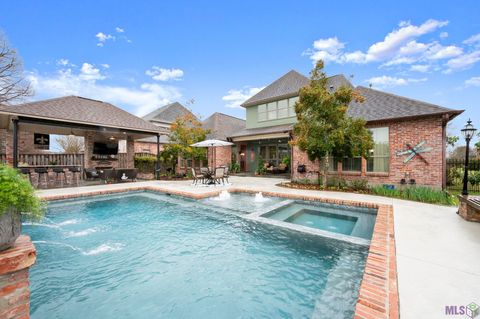 Photo of 14444 Memorial Tower Dr Dr, Baton Rouge, LA 70810 (MLS # BR2026004030)