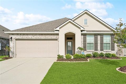 Photo of 5181 Clarkston Grove Drive Dr, Slidell, LA 70461 (MLS # NO2541448)
