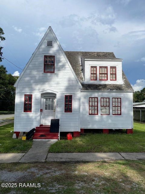 Photo of 118 N Guegnon Street, Abbeville, LA 70510 (MLS # 2500004960) Photo of 118 N Guegnon Street, Abbeville, LA 70510 (MLS # 2500004960)