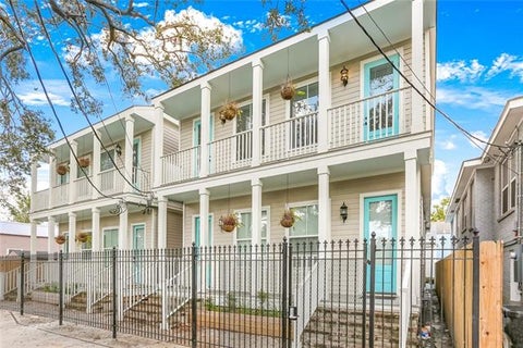 Photo of 2211 Louisiana Avenue Ave #2211, New Orleans, LA 70115 (MLS # NO2572728)