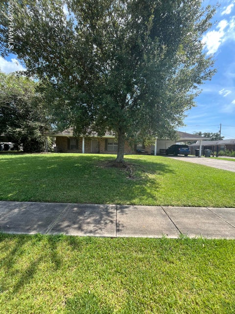 Photo of 11524 Millburn Drive, Baton Rouge, LA 70815 (MLS # 2600008059)