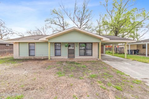 Photo of 98 Santa Ines Street, New Iberia, LA 70563 (MLS # 2600001566)