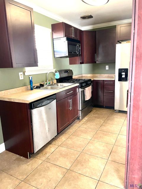 Photo of 648 Mayfair Ln Ln, Kenner, LA 70065 (MLS # BR2026001806)