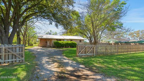 Photo of 821 Chemin Agreable Rd, Youngsville, LA 70592 (MLS # 2600002227)