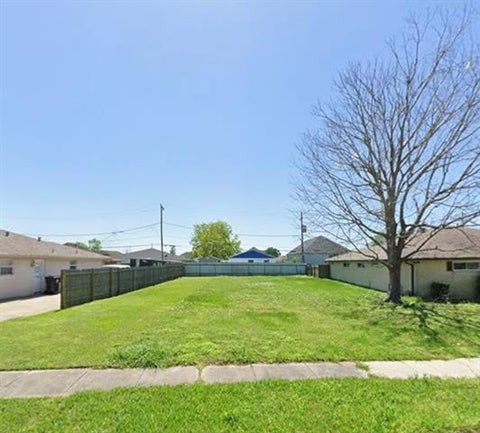Photo of 208 Mink Drive, Arabi, LA 70032 (MLS # NO2572068)