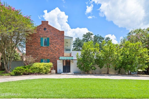 Photo of 2 Rue De Verger, New Iberia, LA 70563 (MLS # 2500002968)