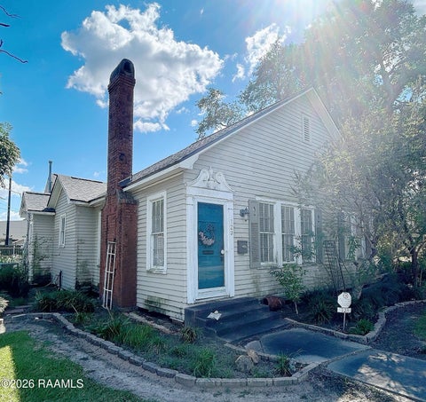 Photo of 123 W 14th Street, Crowley, LA 70526 (MLS # 2600009577)
