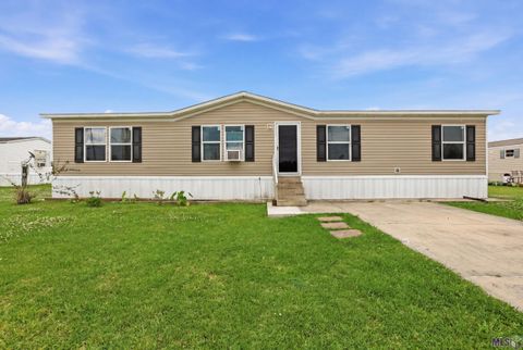 Photo of 515 Blakefield Dr DR, Schriever, LA 70395 (MLS # BY2026008901)