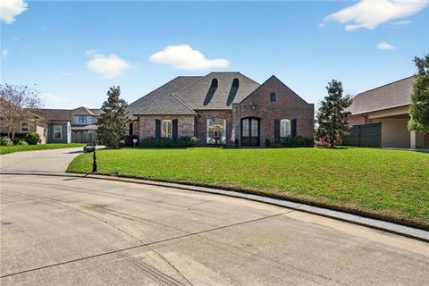 Photo of 116 Jasmine Court, Belle Chasse, LA 70037 (MLS # NO2547638)