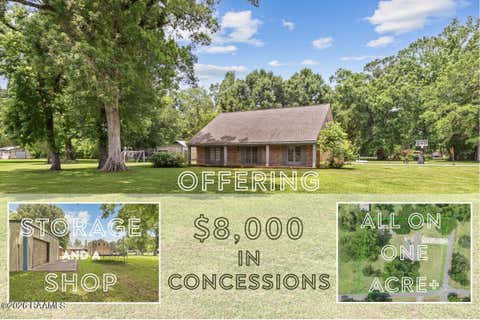 Photo of 300 Wildlife Drive, Lafayette, LA 70507 (MLS # 2600005887)
