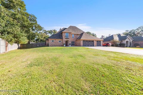 Photo of 213 E Peck Boulevard, Lafayette, LA 70508 (MLS # 2500005115)
