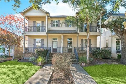 Photo of 6968 Louisville Street St, New Orleans, LA 70124 (MLS # NO2560436)
