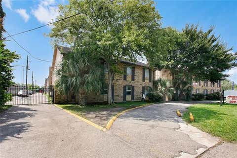 Photo of 8520 Chef Menteur Highway Hwy, New Orleans, LA 70127 (MLS # NO2571712)