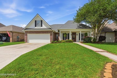 Photo of 124 Vestige Circle, Lafayette, LA 70508 (MLS # 2600003289)
