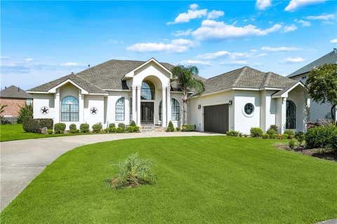 Photo of 6230 Eastover Drive Dr, New Orleans, LA 70128 (MLS # NO2571493)