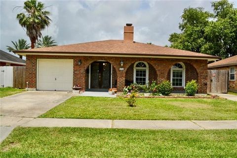 Photo of 636 Diplomat Street ST, Gretna, LA 70056 (MLS # NO2561175)