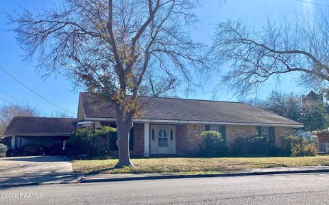 Photo of 416 E 5th Street, Crowley, LA 70526 (MLS # 2600000655)