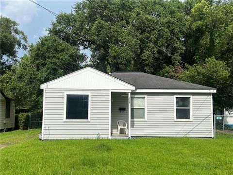 Photo of 208 N Carter Street, Hammond, LA 70401 (MLS # NO2560590)
