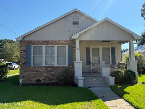 Photo of 550 N 4th Street, Eunice, LA 70535 (MLS # 2600009414)