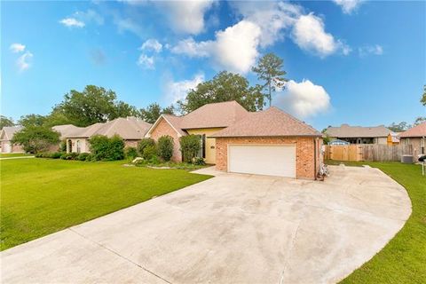 Photo of 41210 Covey Run Road, Hammond, LA 70403 (MLS # NO2555635)