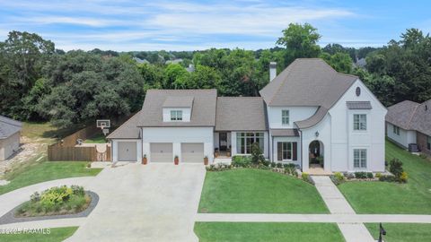 Photo of 107 Pondside Drive, Lafayette, LA 70503 (MLS # 2500003403)