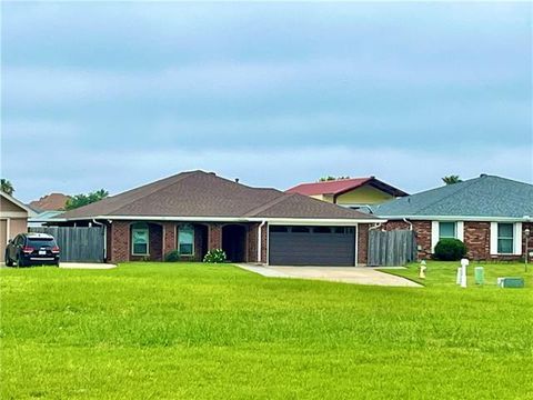Photo of 117 Gretel Cove Cv, Slidell, LA 70458 (MLS # NO2555085)
