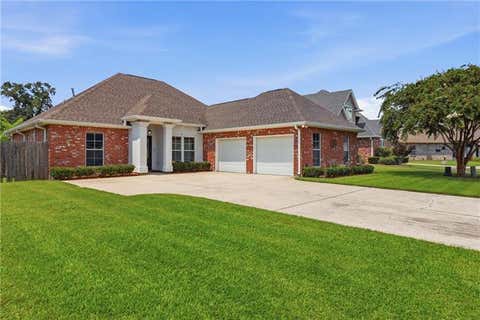 Photo of 805 Country Cottage Boulevard Blvd, Montz, LA 70068 (MLS # NO2570102)