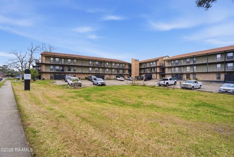 Photo of 701 S College Road #307, Lafayette, LA 70503 (MLS # 2600001996)